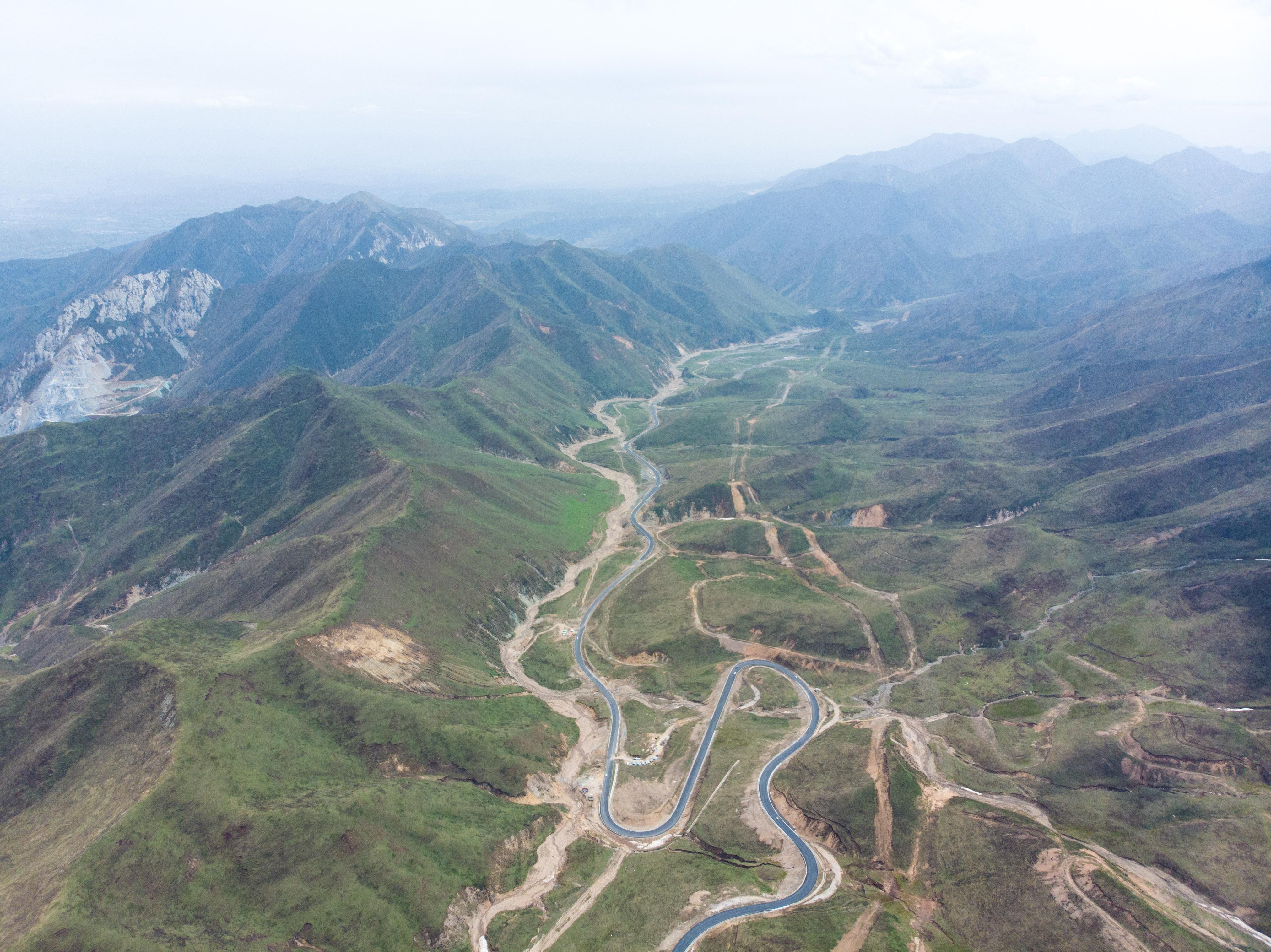 探访高原瑰宝，青海之旅，探寻壮美自然与人文魅力