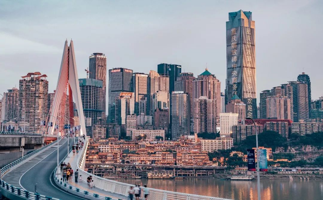 山城重庆，魅力无限，探索之旅启程